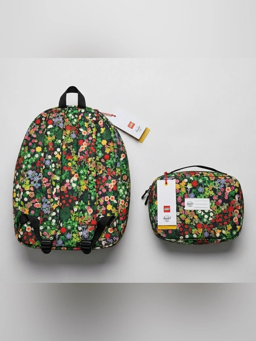 Herschel x LEGO Heritage Backpack & Matching Lunch Bag Set floral multi 15L NWT